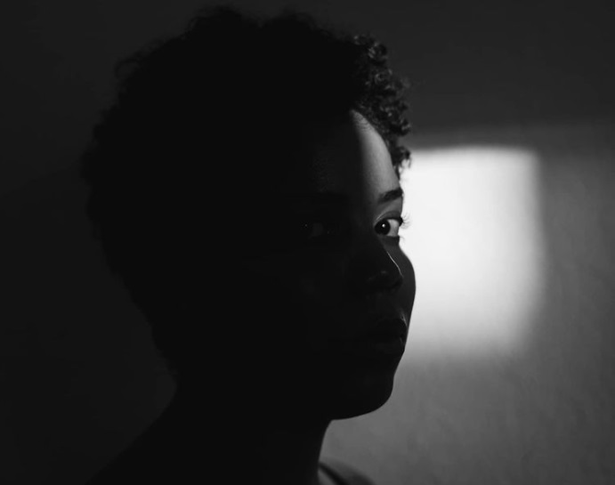 Mulheres negras: violências raciais em contexto de violência doméstica